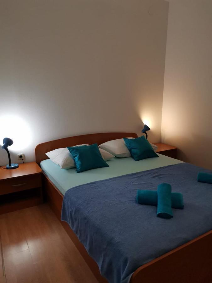 Apartments Sretna 그라다츠 외부 사진